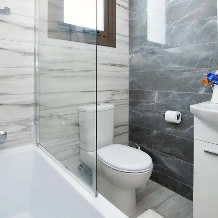 Serena By Interhome Villa *